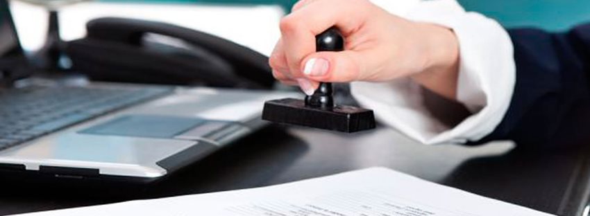 Imagen de sellar un documento