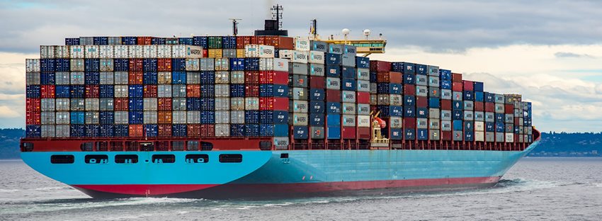 Imagen de un barco carguero